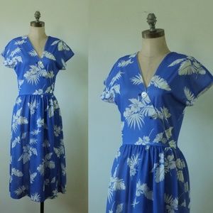 vintage 1960s blue and white palm dress